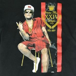 BRUNO MARS 24 Karat Magic Tour 2017 Shirt Medium